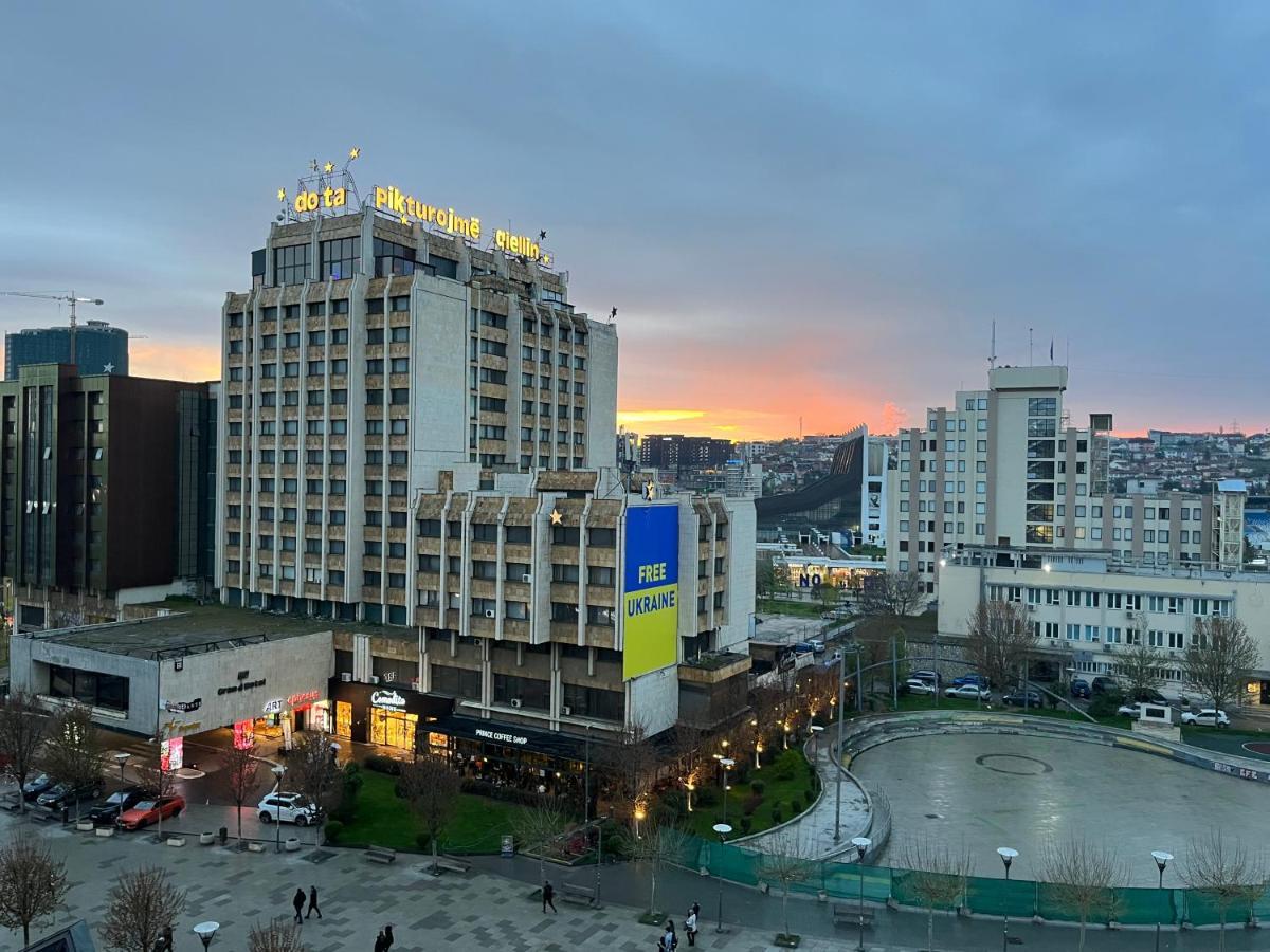 Super Central & Panoramic Nick'S Apartment Πρίστινα Εξωτερικό φωτογραφία